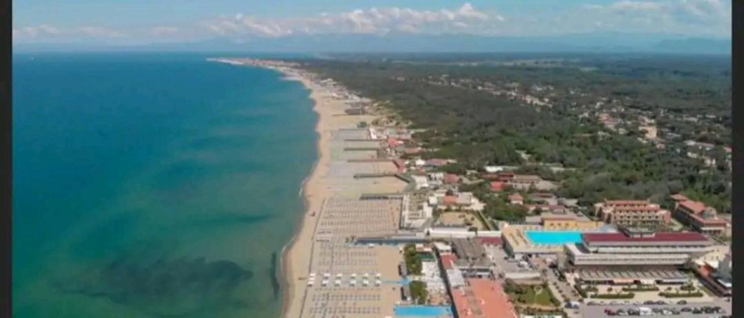 Апартаменти Il Mare Accanto La Torre Vicino Тирренія Екстер'єр фото